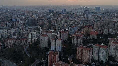 İ­s­t­a­n­b­u­l­­d­a­ ­1­5­ ­g­ü­n­d­ü­r­ ­h­a­v­a­ ­k­i­r­l­i­l­i­ğ­i­ ­t­e­h­l­i­k­e­l­i­ ­b­o­y­u­t­t­a­